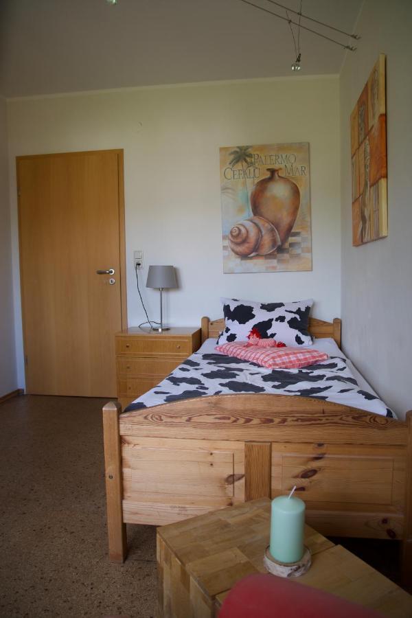 Ferienwohnung Eifelmittendrin Waxweiler Extérieur photo
